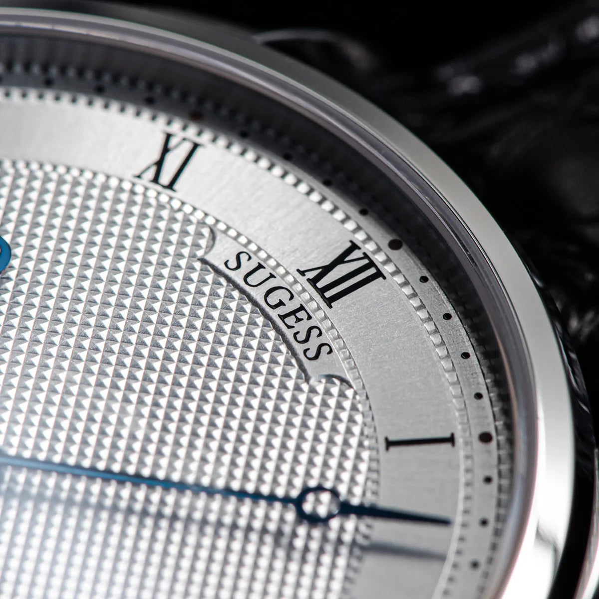 Sugess Tourbillon férfi karóra ST8230, eredeti Tianjin-i szerkezetű, mechanikus, vintage, csontvázszerkezetű karóra, elegáns krokodilbőr szíjjal