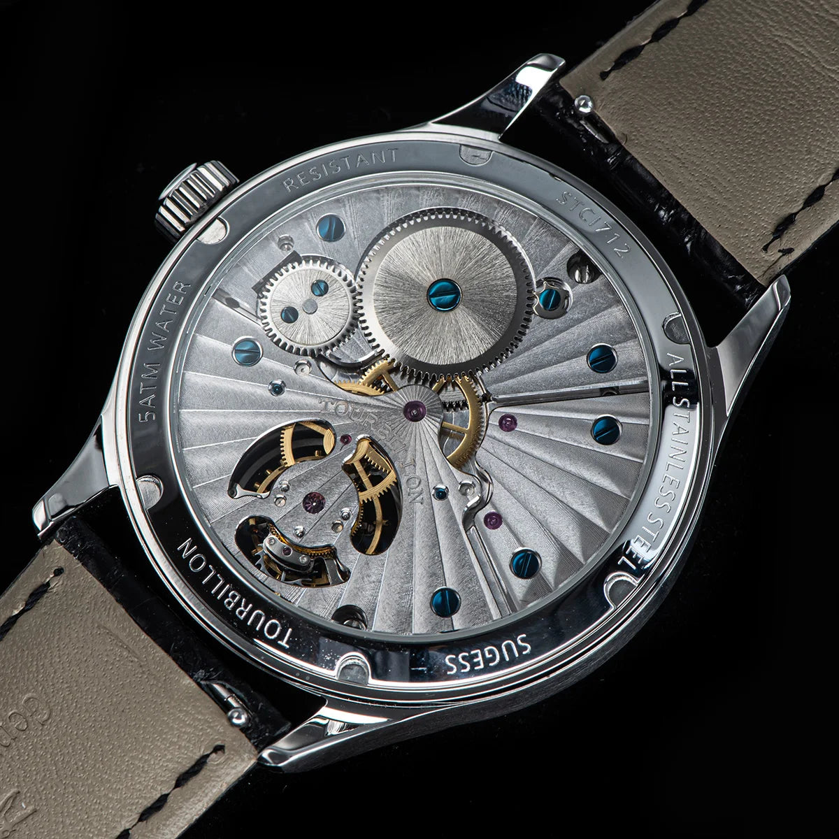 Sugess Tourbillon férfi karóra ST8230, eredeti Tianjin-i szerkezetű, mechanikus, vintage, csontvázszerkezetű karóra, elegáns krokodilbőr szíjjal