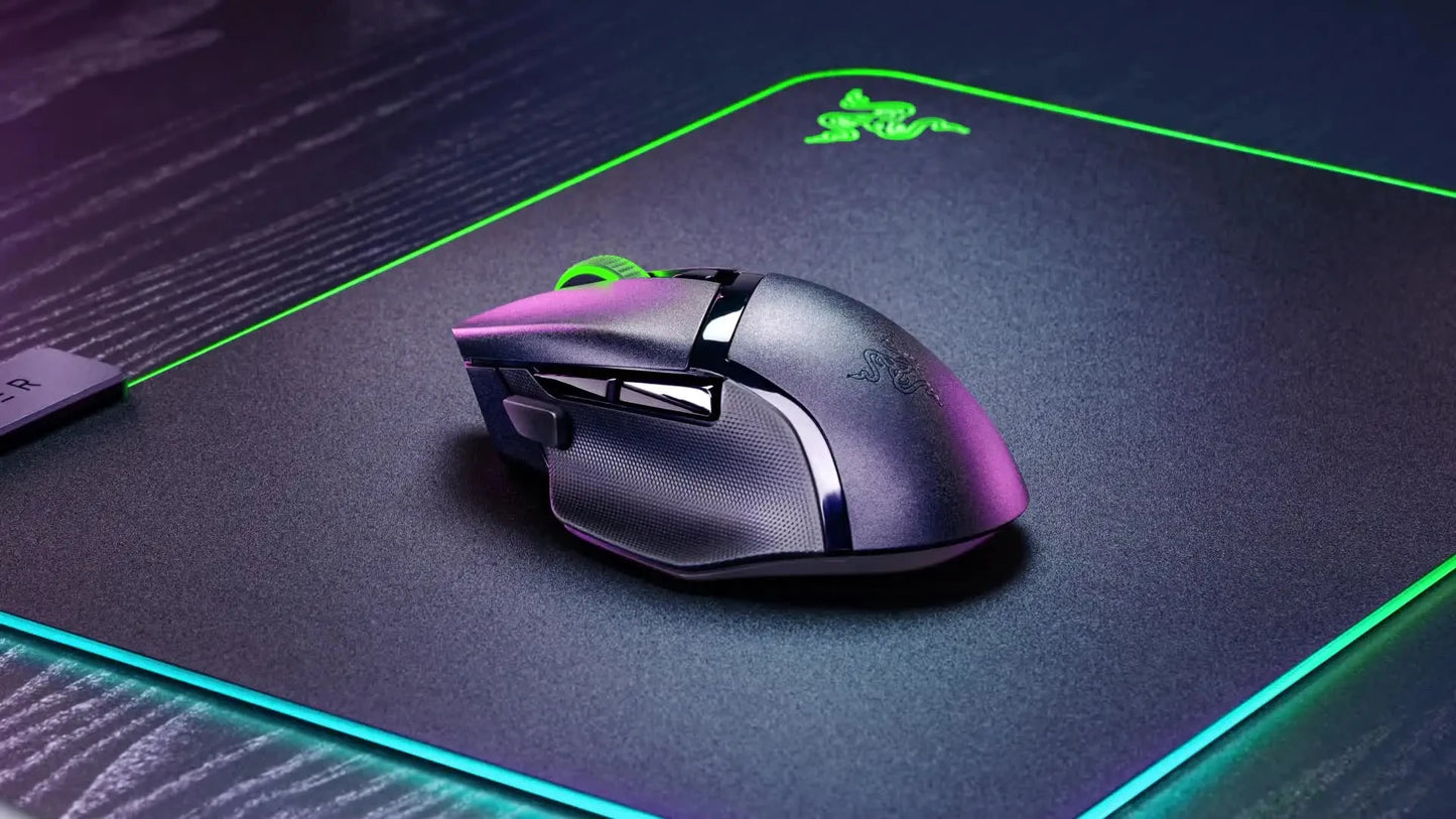 Originali Razer Basilisk V3 X HyperSpeed pritaikoma belaidė žaidimų pelė su 18K optiniu jutikliu, Chroma RGB ir 9 programuojamais valdikliais