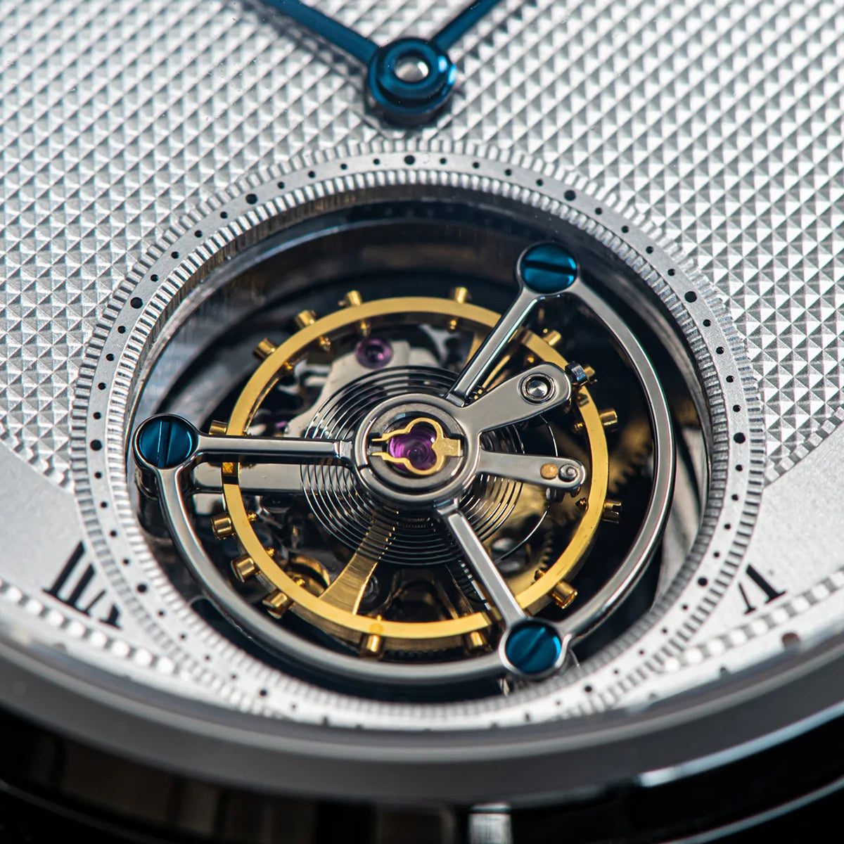 Sugess Tourbillon férfi karóra ST8230, eredeti Tianjin-i szerkezetű, mechanikus, vintage, csontvázszerkezetű karóra, elegáns krokodilbőr szíjjal
