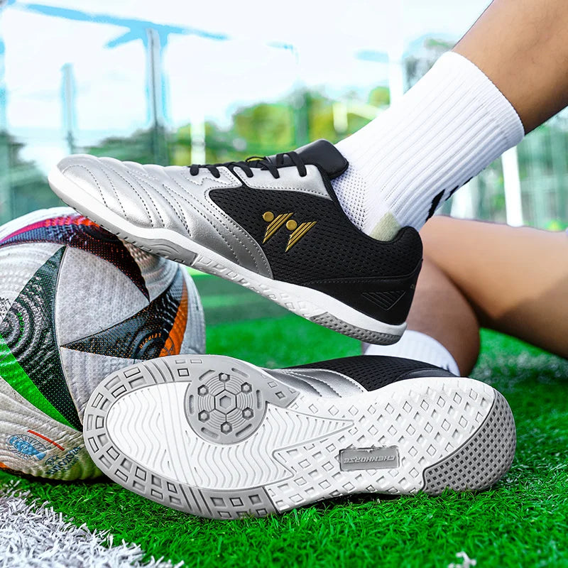 Nouvelles Chaussures de Football Montantes pour Hommes de Haute Qualité – Crampons Antidérapants pour Gazon et Futsal, Idéales pour Matchs en Salle et Sports de Plein Air – Meilleures Ventes