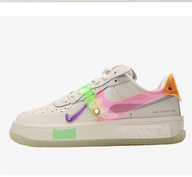 Nike AIR FORCE 1 '07 Damen Air Force One Classic Freizeitsneaker DO2332-111