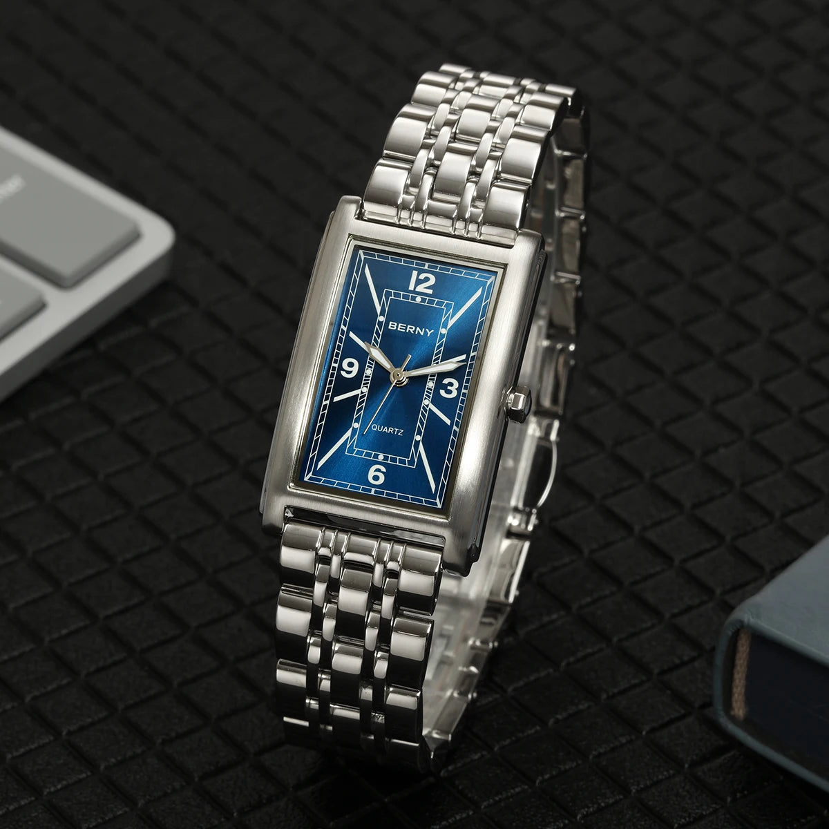BERNY square men’s watch – Quartz movement, Roman numeral dial, luminescent display, 316L stainless steel case – An elegant and casual rectangular watch
