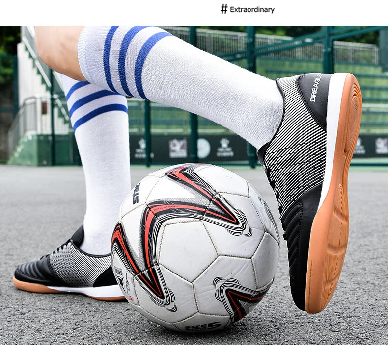 Indoor Soccer Cleats Men Professional Futsal Shoes Anti-Skid Men’s Football Boots Original Hard Court Chuteira Society Futebol