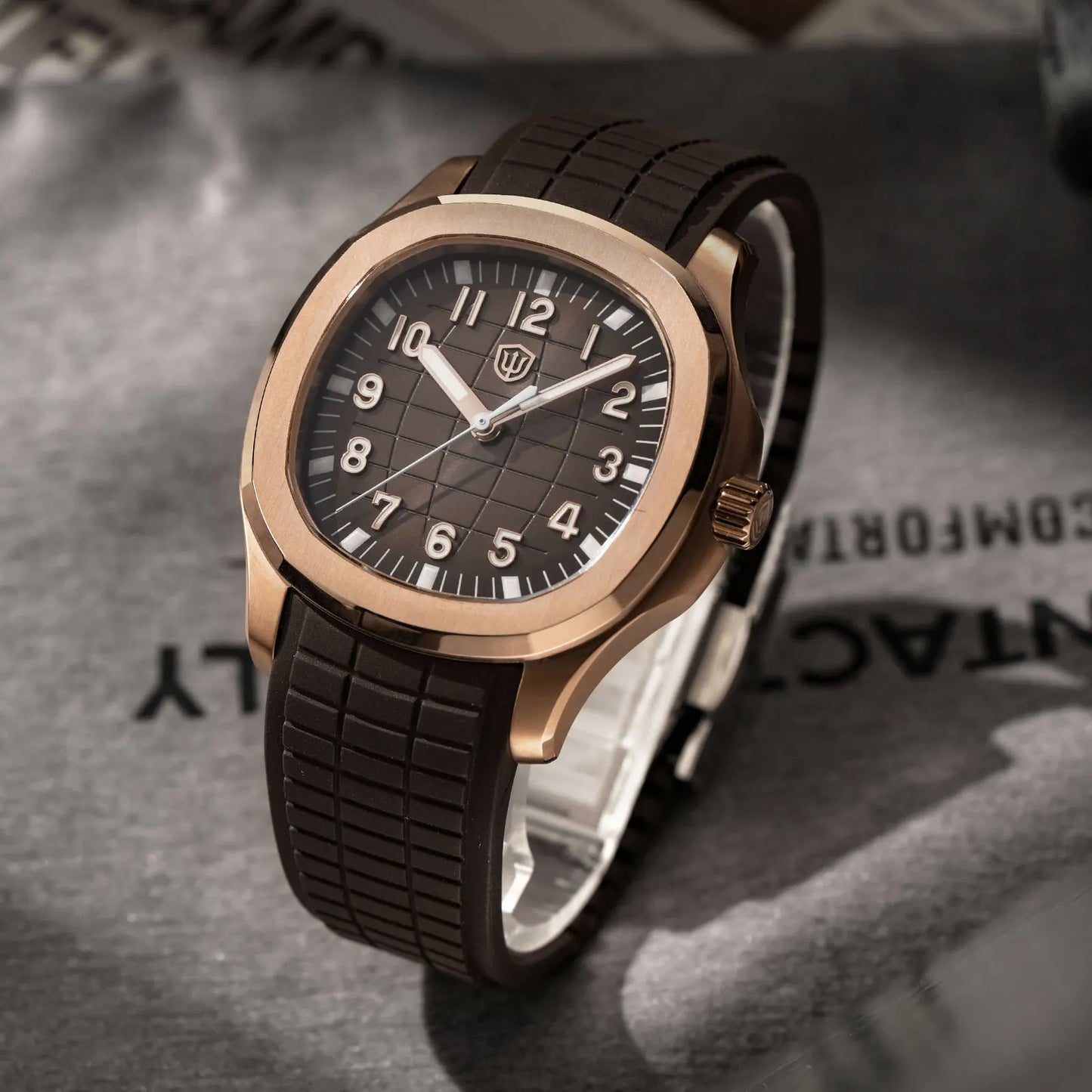 Watchdives WD008 38mm Dive Men Watch VH31 Sweep Second Quartz Movement Sapphire Super Luminous 100m Waterproof Watches