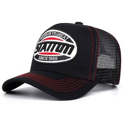 Naujo stiliaus unisex beisbolo kepuraitė Classic STATION su raidžių raštu ir tinkleliu vyrams ir moterims, pralaidi orui, gatvės stiliaus vasarinė sunkvežimio vairuotojo kepuraitė