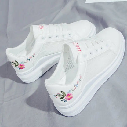Schuhe 2025 Damen Laufschuhe Frühling Herbst, modisch, weiß, atmungsaktiv, mit bestickten Blumen, Schnürung, lässige Sneaker, Zapatos De Mujer
