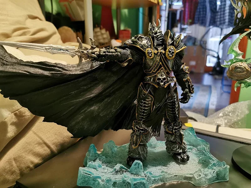 WOW Character FALL OF THE LICH KING ARTHAS ACTION FIGURE World of Warcraft Game Peripherals DC Lich King Illidan Anime Figures