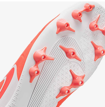 Nike Original Herren-Fußballschuhe für Kunstrasen, Low-Cut, leicht, DV4340-400
