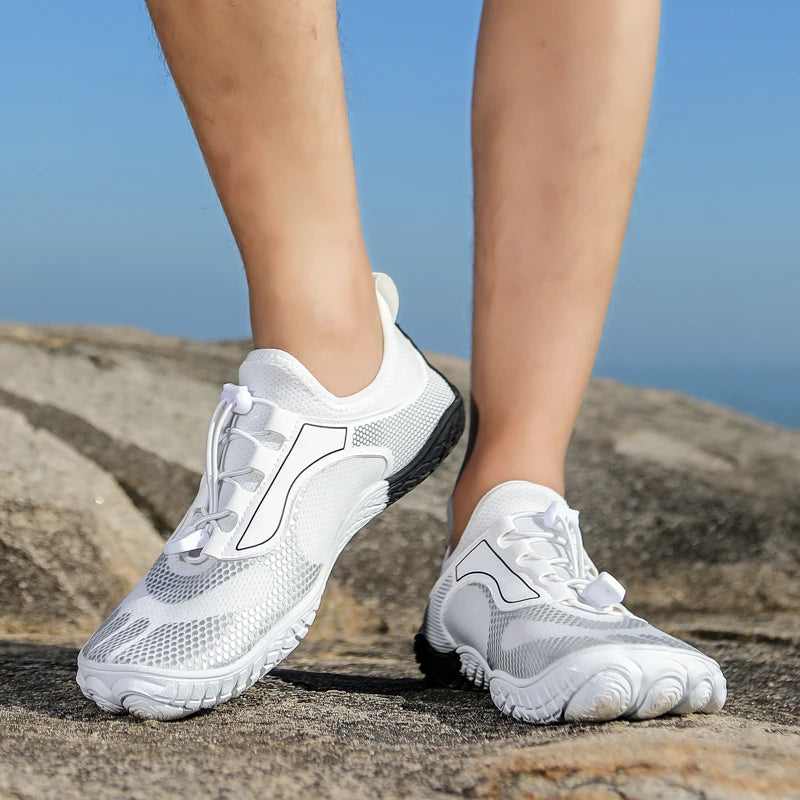 Barefoot Beach Aqua Shoes for Men and Women Quick-Dry Summer Water Shoes Outdoor Wading Sneakers Lightweight Water Sports Shoes
