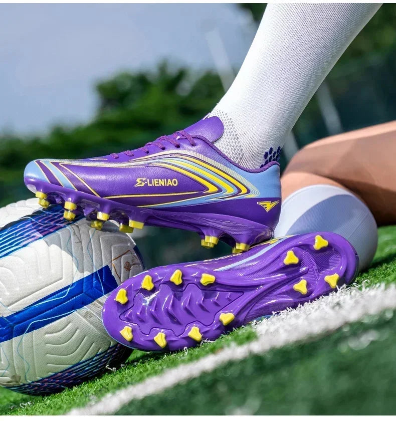 Nouvelles chaussures de football pour hommes, crampons de futsal, chaussures de soccer, chaussures de match, baskets d'intérieur de haute qualité, best-seller, antidérapantes, pour entraînement et extérieur