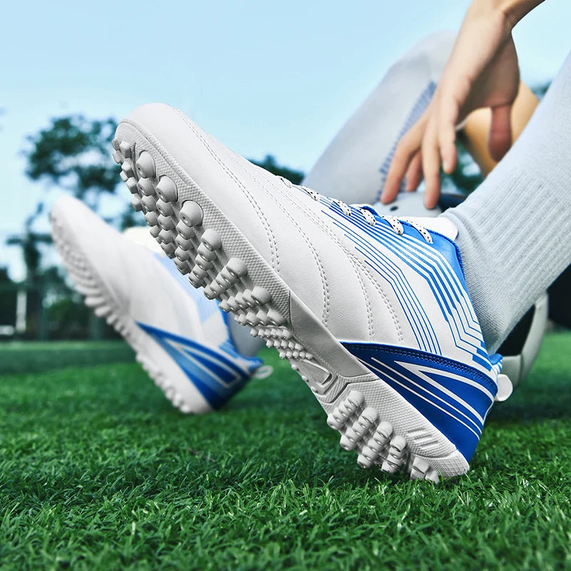 Crampons de Football unisexes pour jeunes, chaussures de Football légères TF pour les matchs d'entraînement, poignée améliorée, confort, conception Durable