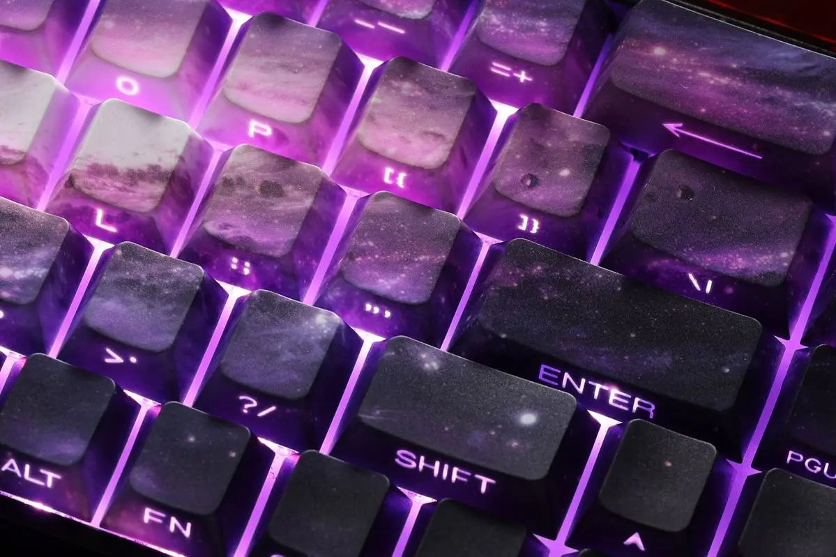 Teclas PBT transparentes con degradado galaxia morado y grabado lateral, 135 teclas, compatibles con teclado mecánico de 60/64/84/98/108 teclas