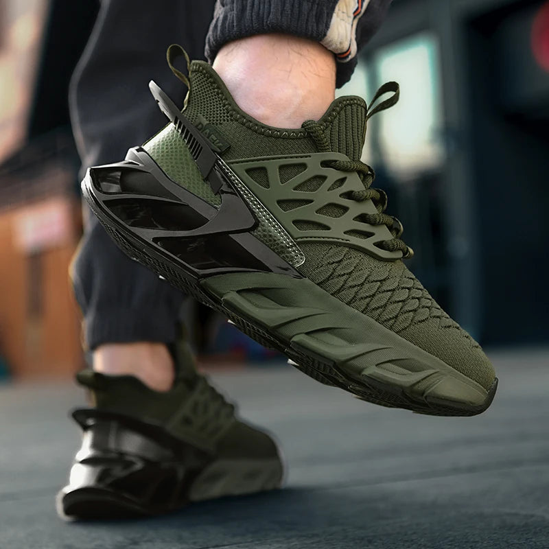 Chaussures de sport pour hommes tendance et polyvalentes en maille respirante, idéales pour la course urbaine, avec semelle souple évidée, résistantes à l'usure, pour le fitness en extérieur au printemps