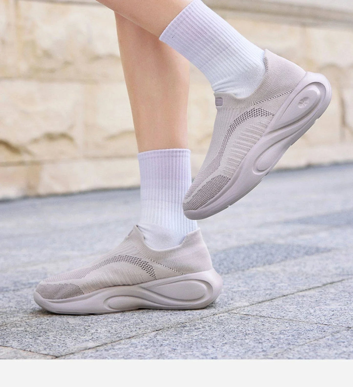 Xtep Anti-Slip Lightweight Soft Mid sole Rebound For Male Breathable Comfortable Casual Shoes 874219320013