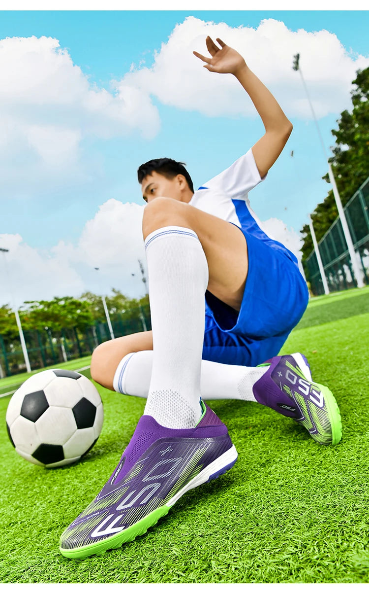 Nouvelles chaussures de football pour hommes, crampons pour terrain gazonné, chaussures de futsal confortables, chaussures de football pour terrain synthétique, chaussures de sport ultralégères, antidérapantes, pour adul