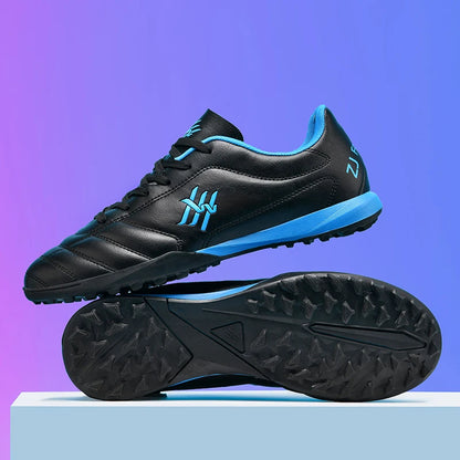 Nouveaux hommes haute cheville en plein air ultraléger bottes de Football chaussures de Football intérieur de haute qualité chaussures de sport antidérapantes Futsal antidérapant