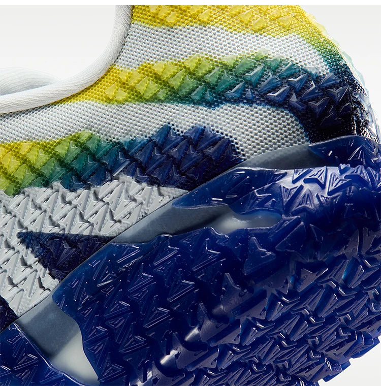 Nike Authentic herresko med polstring, åndbarhed og slidstyrke – lave basketballsko HF2794-004