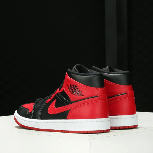 Nike Authentic AIR JORDAN 1 Klassische Herren-Sportsneaker für Freizeit und Alltag 554724-074