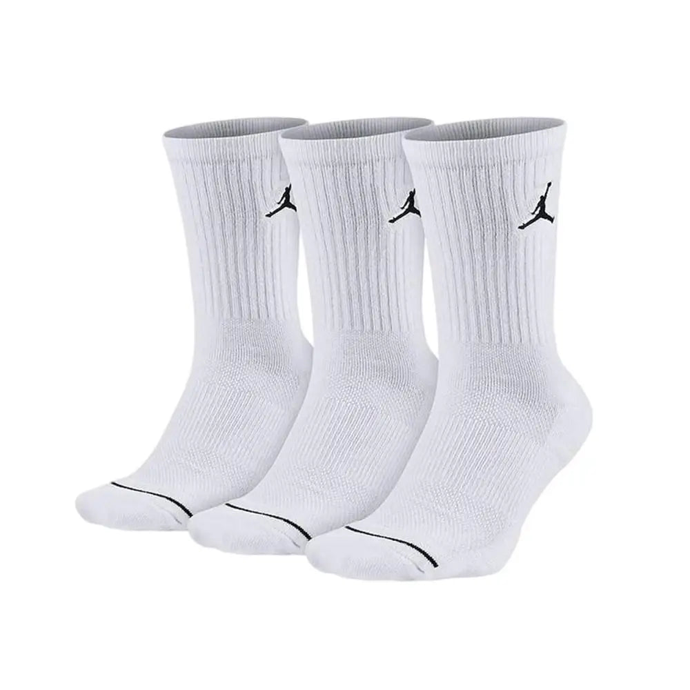 Nike Socks: 3-Pack of Men's and Women's Sports Socks / Basketball Socks / Durable, Moisture-Wicking Cotton Socks SX5545-100