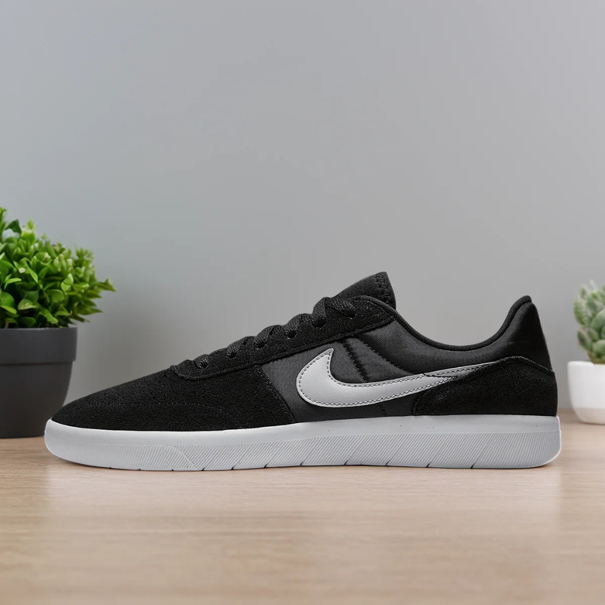 Nike Genuine SB TEAM CLASSIC Unisex Low-Top Casual Sneakers AH3360-003
