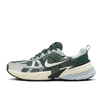Nike V2K Run Men's Low-Top Running Shoes Versatile, Durable, Casual Training & Urban Commuting HJ4497-001