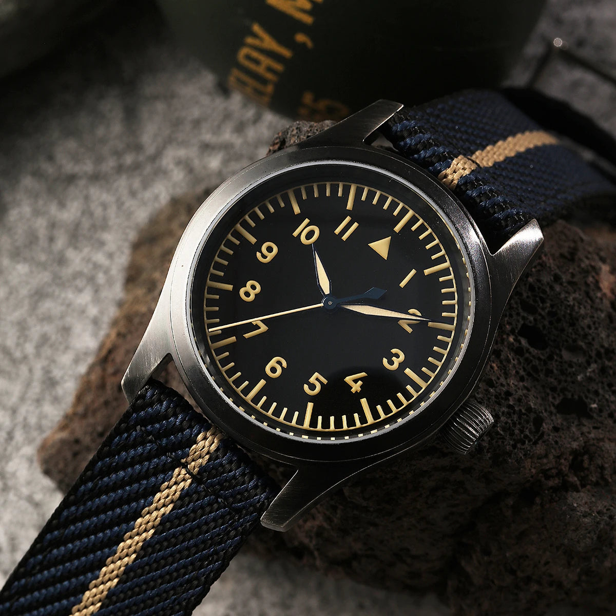 【Escapement Time】VH31 Quartz Movement Pilot Watch with Type-A or Type-B do the old black 38mm Case Waterproof 100M Sapphire