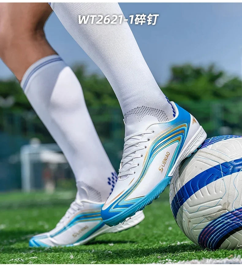 Nouvelles chaussures de football pour hommes, baskets de haute qualité, crampons de futsal pour gazon, chaussures de football d'intérieur très vendues, chaussures d'entraînement antidérapantes pour l'extérieur