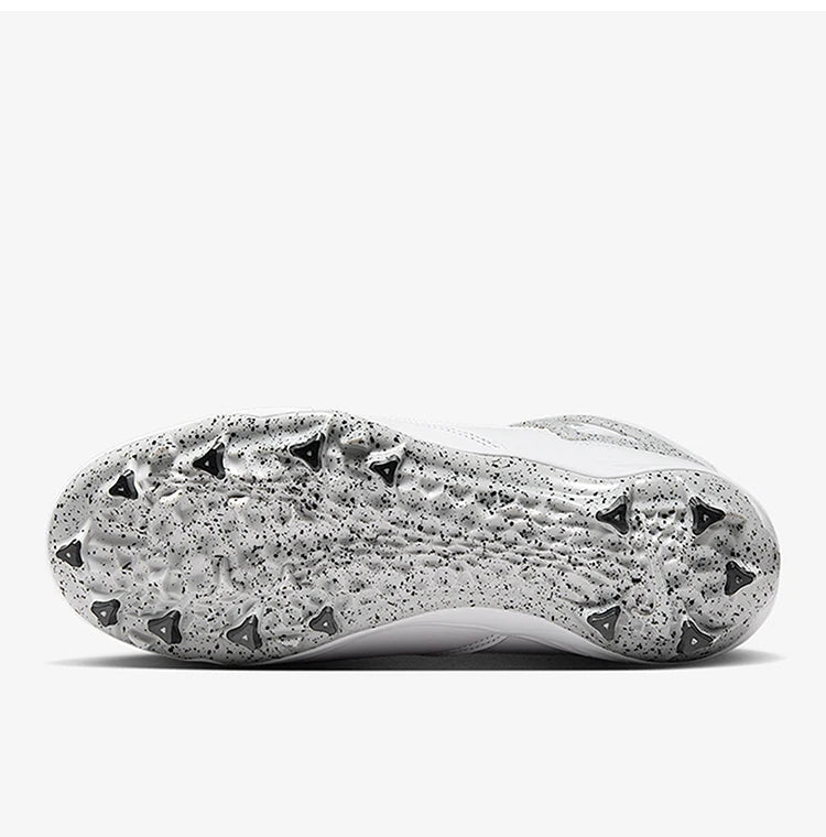 Nike Authentic JORDAN férfi középhosszú futballcipő HQ0207-106