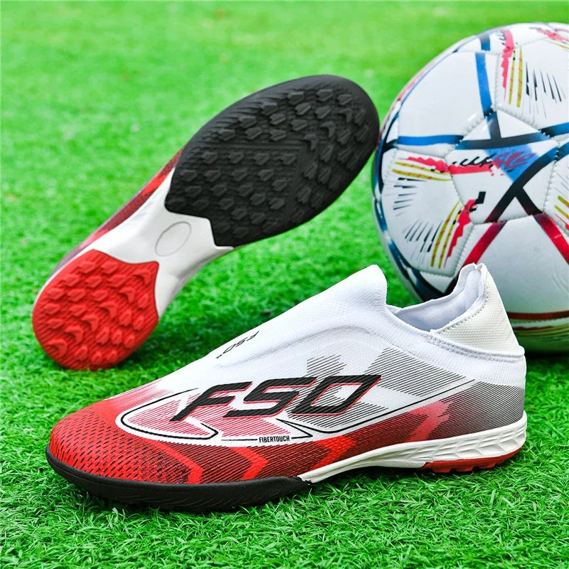 Nouvelles chaussures de football pour hommes, chaussures de sport d'extérieur, chaussures de soccer ultralégères, chaussures de futsal antidérapantes, de haute qualité, à cheville haute, respirantes, pour match