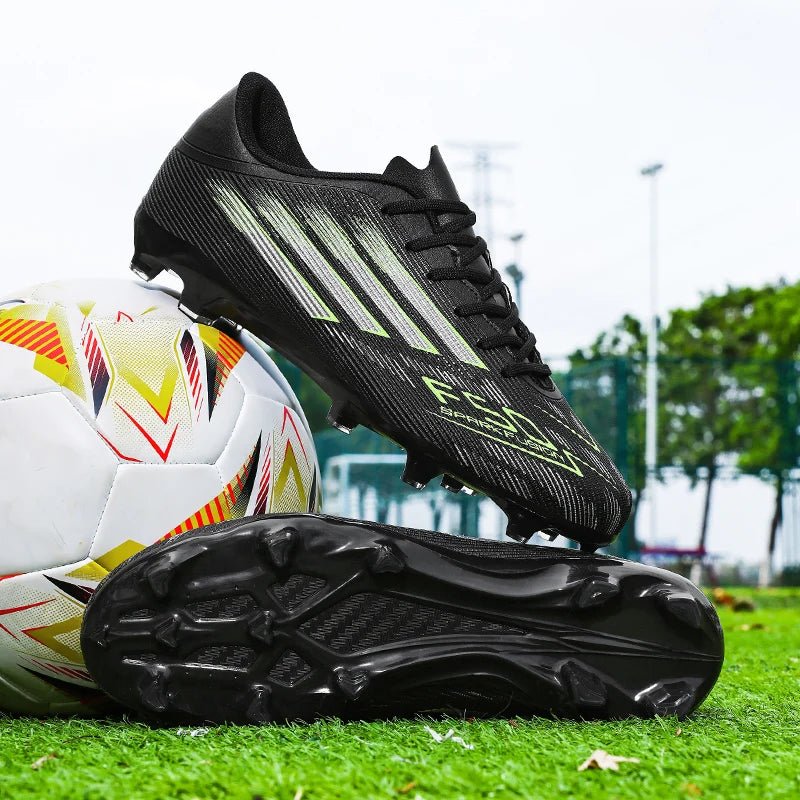 Chaussures de football pour hommes FG/AG pour terrain ferme, légères, à lacets, antidérapantes, professionnelles, pour adultes, pour la compétition en extérieur.