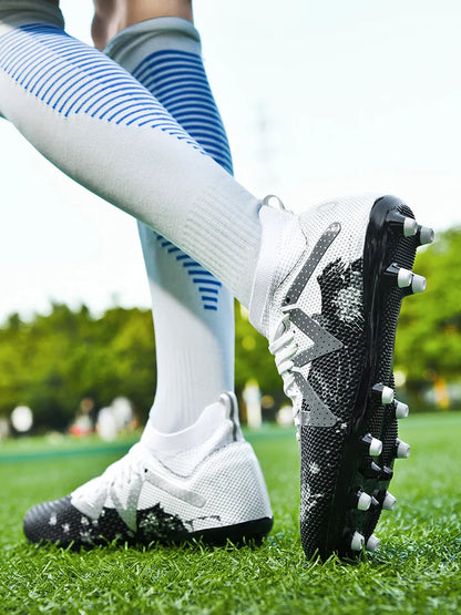 Zapatillas de fútbol para hombre, tacos de alto rendimiento, calzado profesional de fútbol sala, botas rápidas para campo de fútbol, zapatillas originales de entrenamiento para niño