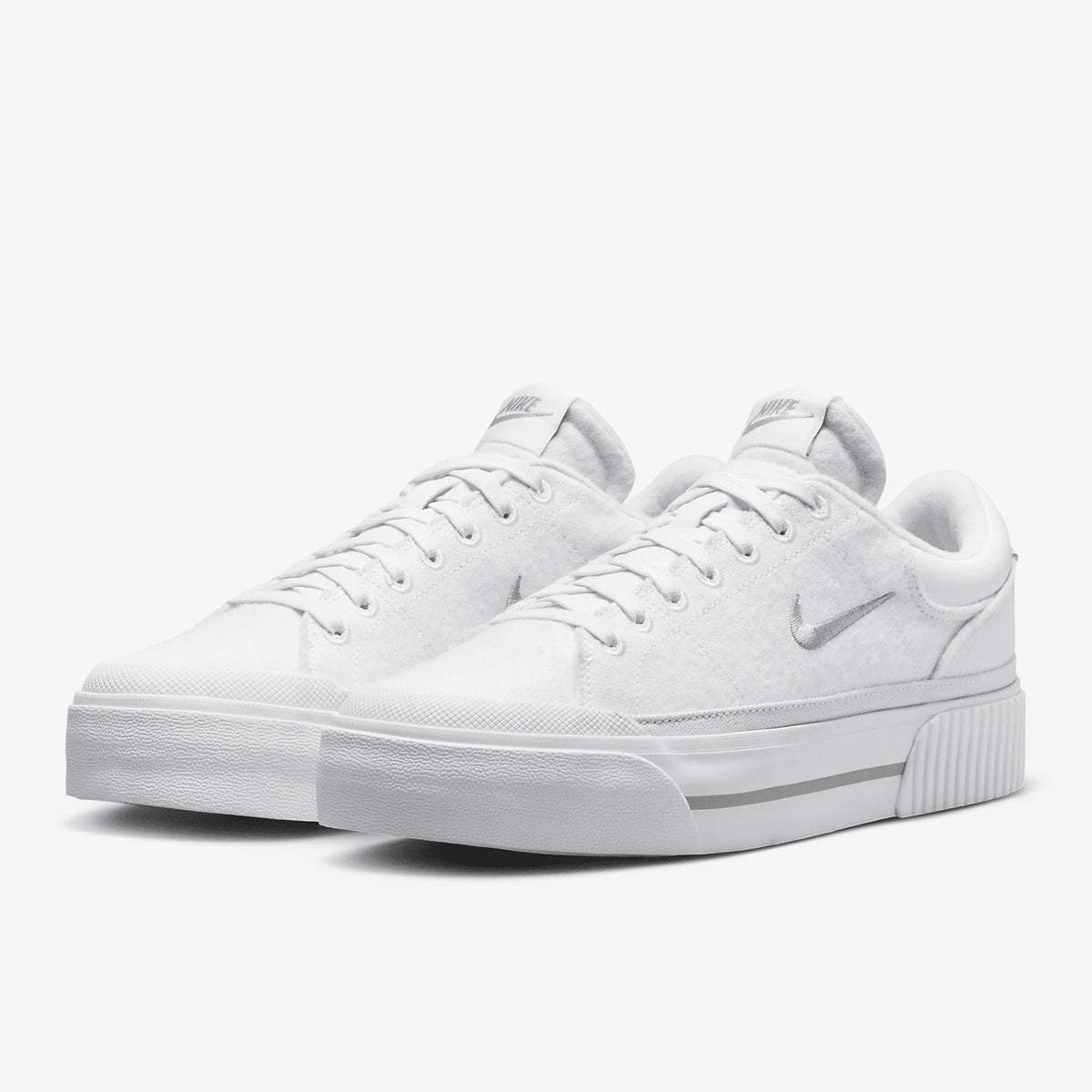 Nike Authentic Legacy Lift ženske skejterske cipele na platformu FZ2606-100