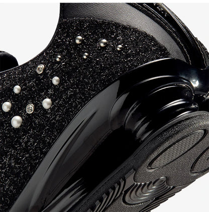 Nike Shox Z da donna, scarpe sportive basse con lacci, resistenti all'usura e con assorbimento degli urti, IQ1157-010