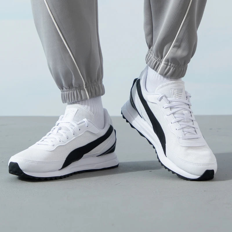 Chaussures pour hommes et femmes, modèle original, légères, à la mode, résistantes à l'usure, antidérapantes, nouvelles chaussures de sport pour l'entraînement physique, les activités de plein air et les loisirs
