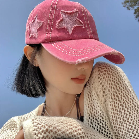 Retro hole baseball cap for women in spring and summer, featuring a small face and a pink duckbill cap with a wide brim