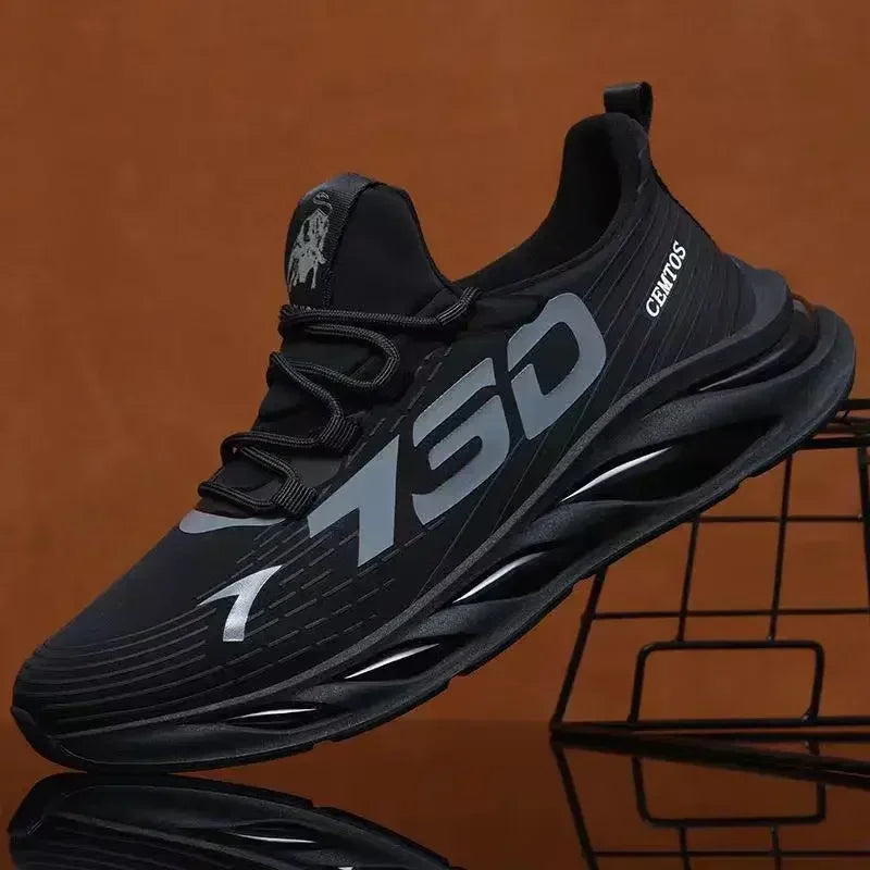 New Summer Men's Breathable Mesh Running Shoes Lightweight Trendy Sports Sneakers for Daily Workout and Outdoor Walking