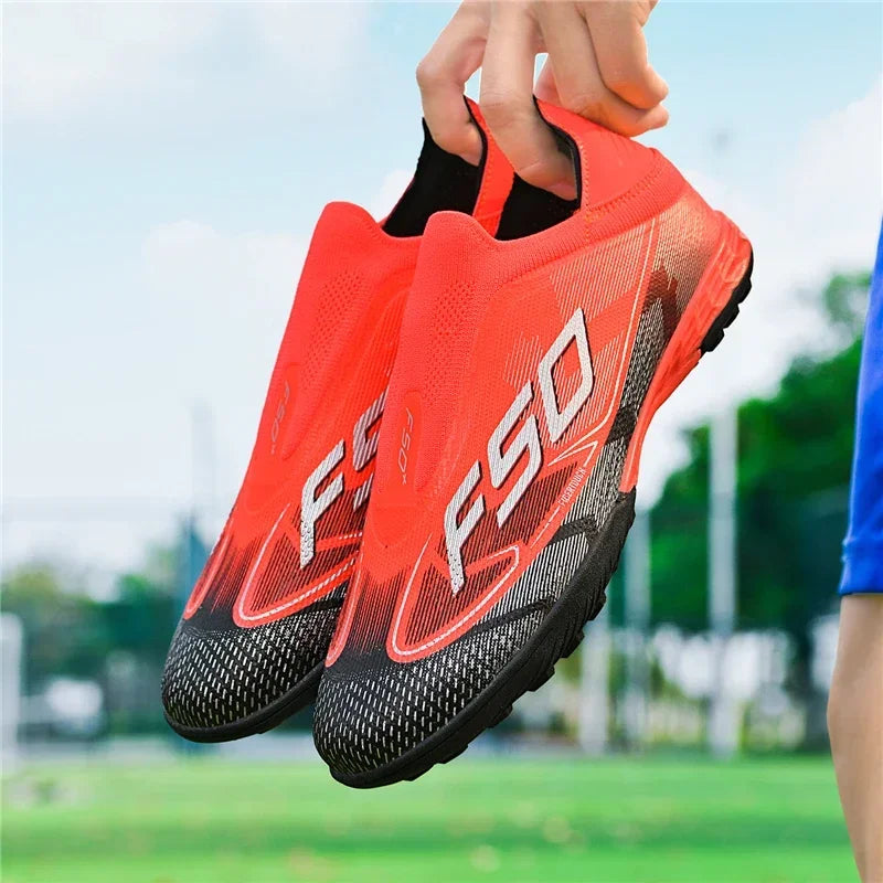 Nouvelles chaussures de football pour hommes, chaussures de sport à cheville haute, respirantes, pour futsal, antidérapantes, ultra-légères, chaussures de football de haute qualité pour matchs en extérieur.