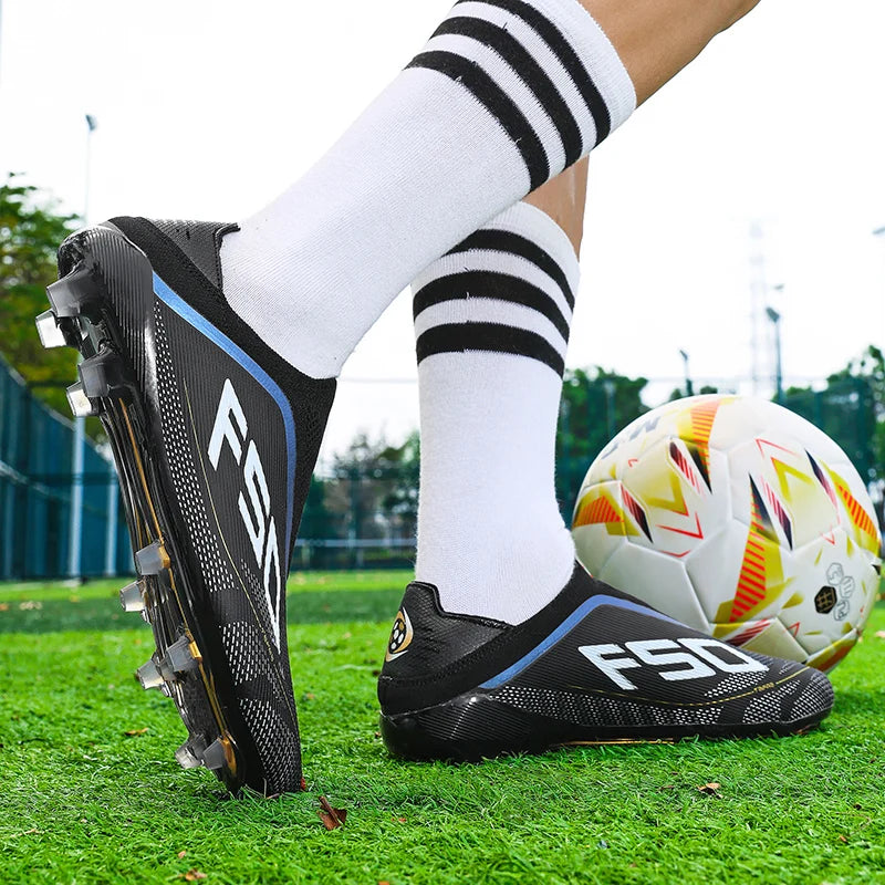 Men's Soccer Cleats Professional Football Boots Society Turf Breathable Mesh Youth Soccer Shoes Anti-Skid Male Sneakers Chuteira