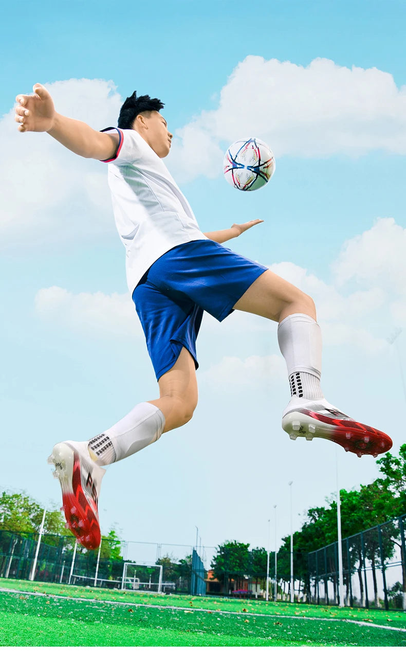 Chaussures de football pour hommes, neuves, pour terrain gazonné, professionnelles, originales, résistantes, décontractées, chaussures de football de qualité supérieure, ultralégères