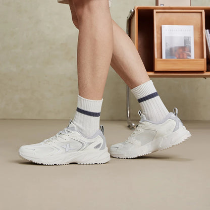 Zapatillas casuales Xtep para hombre, calzado deportivo de verano resistente, con cordones, antideslizante y resistente al desgaste para exteriores 876219320026