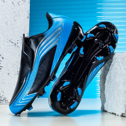 Nouvelles chaussures de football pour hommes, baskets de match, chaussures de futsal antidérapantes, crampons pour terrain en herbe, chaussures de football d'intérieur, légères, de haute qualité, pour l'extérieur