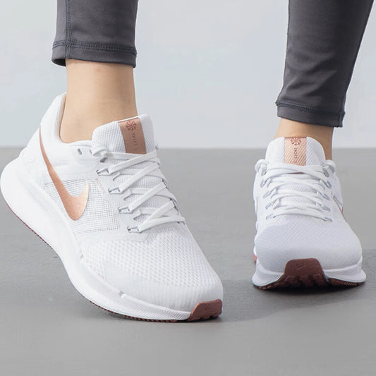 Nike Original W Nike Run Swift 3 Damen-Laufschuhe, atmungsaktiv, DR2698-105