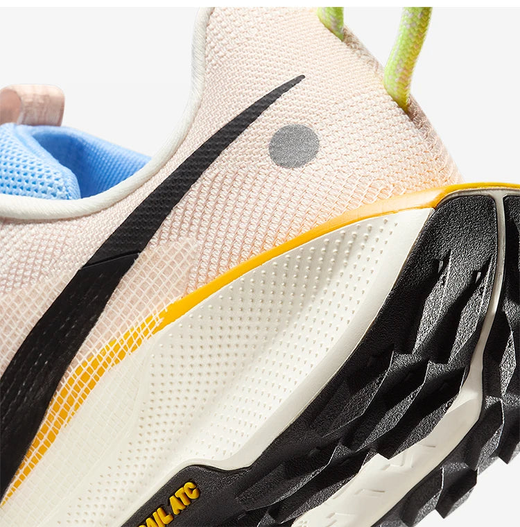 Oficiální dámské běžecké boty Nike Pegasus Trail 5 s odpružením DV3865-007