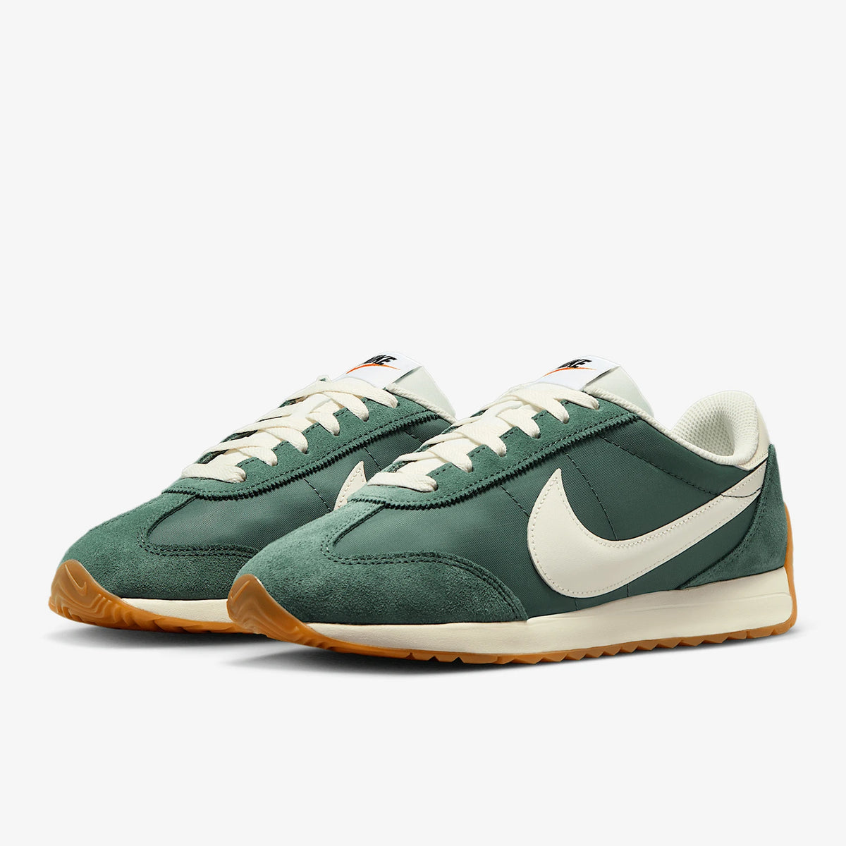 Scarpe sportive da donna Nike Pacific in tessuto resistente all'usura, modello basso con lacci, HM4771-300