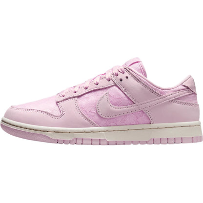Nike Authentic Dunk Low Women's Retro Sneakers HJ5870-600