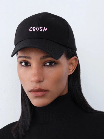 Унисекс бейзболни шапки с бродерия „crush“ – черни шапки с избродирани инициали „Dad Hat“ – 100% памук, подходящи за четири сезона
