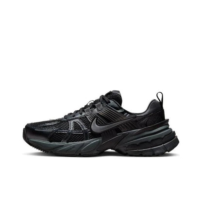 Nike V2K Run Men's Low-Top Running Shoes Versatile, Durable, Casual Training & Urban Commuting HJ4497-001
