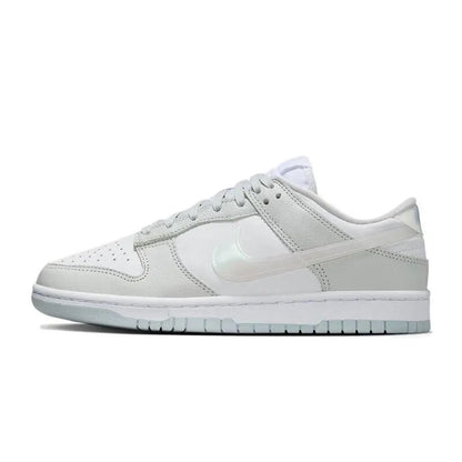 Nike Dunk Classic Versatile Waterproof Low-Top Skate Shoes Men's Brown HQ2053-700