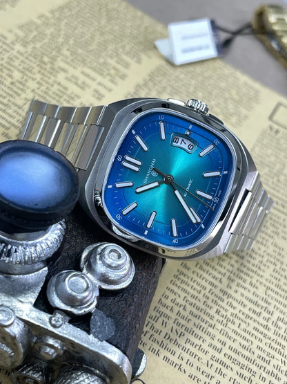 Shanghai Watch automatikus mechanikus, négyzet alakú számlapos férfi karóra, világító, 50 m-ig vízálló, dátumkijelzős, alkalmi karóra SH018